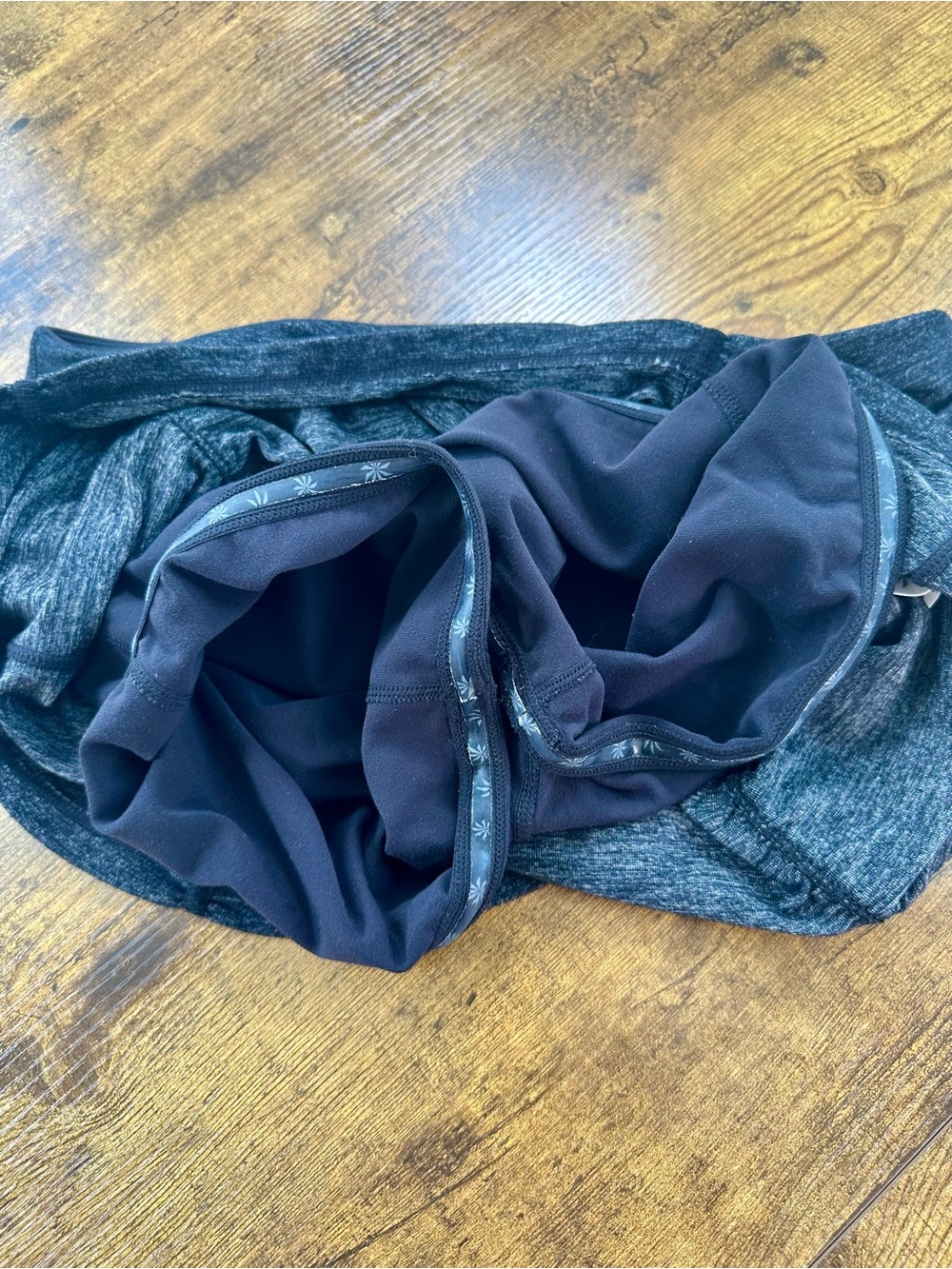 Athleta Hatha Yoga Skort, Dark Heather Gray, Small - Picture 10 of 16